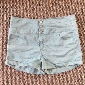 Tinseltown Shorts - Size 15